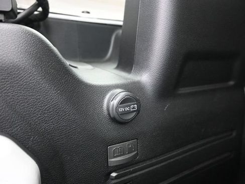 Used 2022 Jeep Wrangler Unlimited Rubicon 4xe w/ Cold Weather Group AWD/4WD image 32