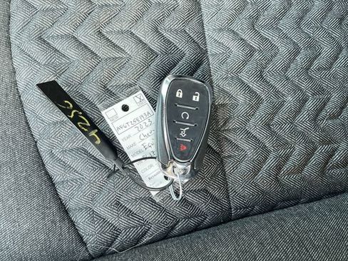 Certified 2023 Chevrolet Equinox LT AWD/4WD image 33