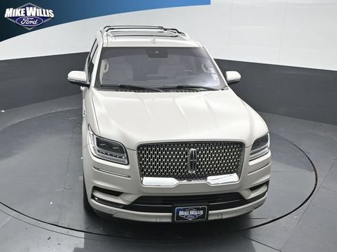 Used 2020 Lincoln Navigator Reserve w/ Equipment Group 208A Reserve RWD image 10