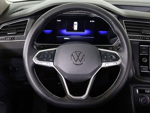 Used 2024 Volkswagen Tiguan S image 37