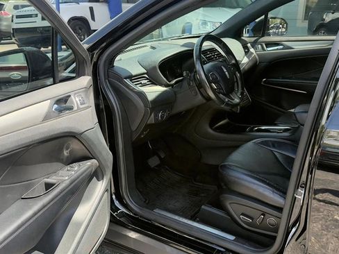 Used 2017 Lincoln MKC Reserve w/ Technology Package image 9