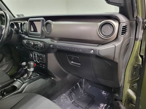 Used 2021 Jeep Wrangler Unlimited Sport AWD/4WD image 58