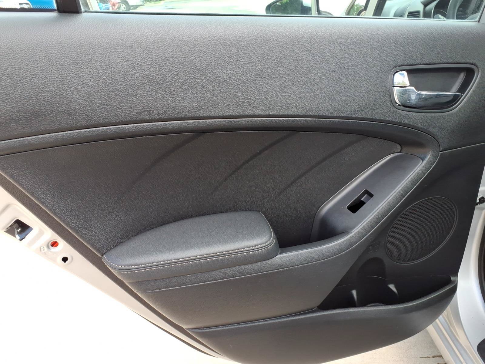 Used 2016 Kia Forte LX w/ LX Popular Package FWD image 10