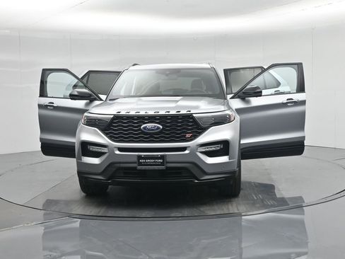 Used 2023 Ford Explorer ST w/ Equipment Group 401A image 34