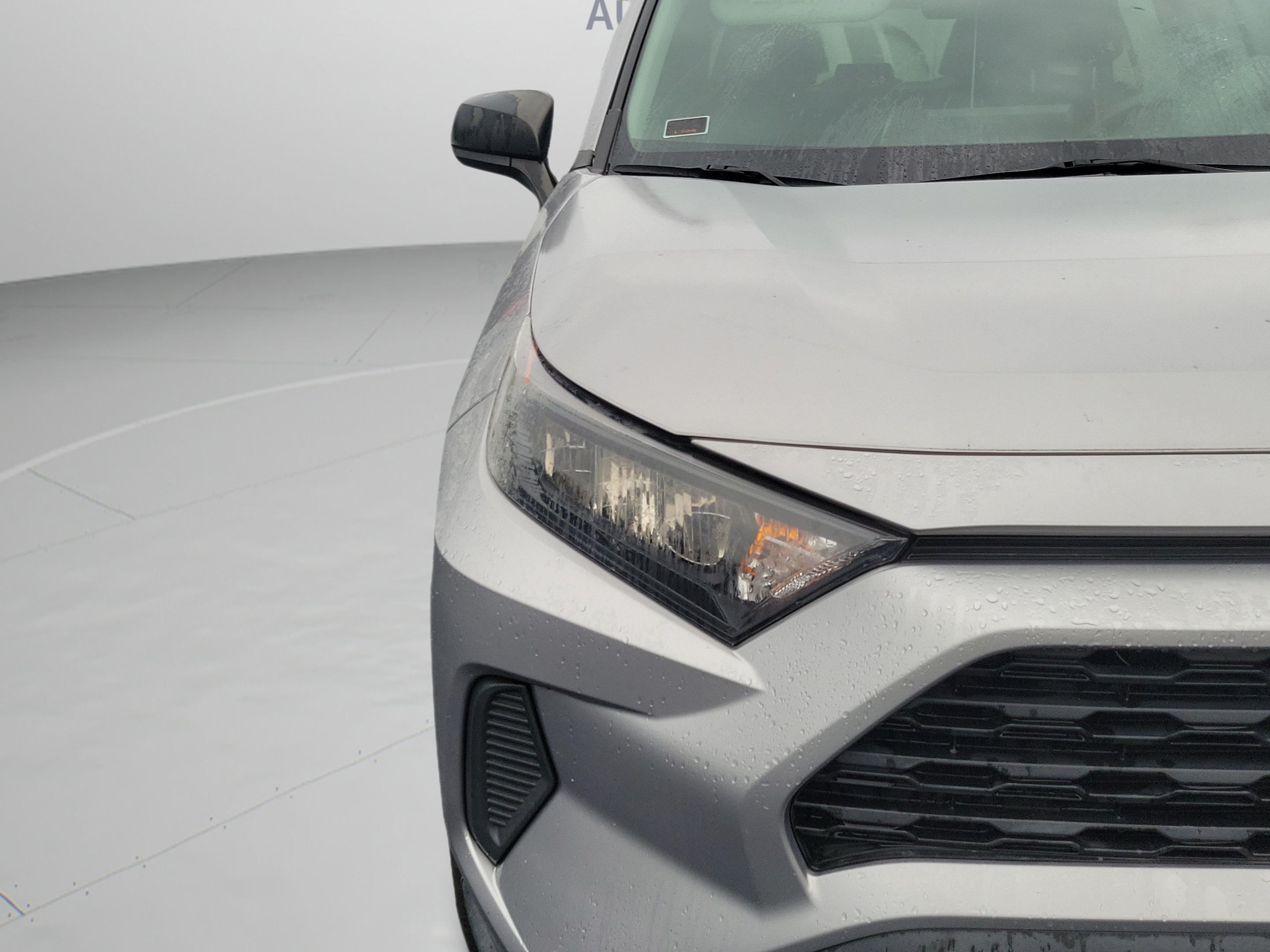 Used 2021 Toyota RAV4 LE FWD image 10