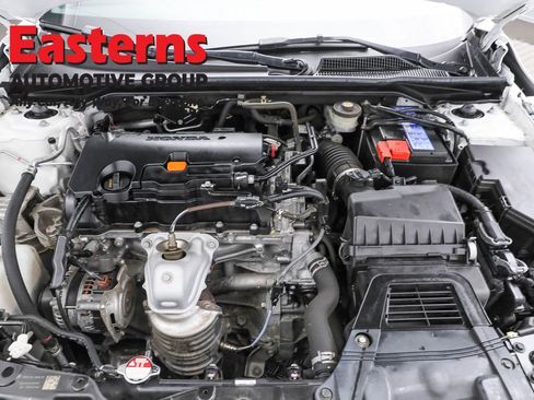 Used 2022 Honda Civic Sport image 7