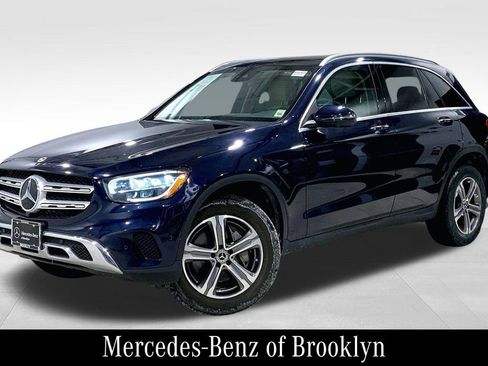 Certified 2022 Mercedes-Benz GLC 300 GLC 300 image 3