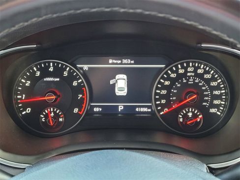 Used 2022 Kia Stinger GT2 image 14