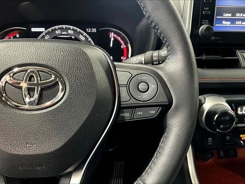 Used 2020 Toyota RAV4 Adventure AWD/4WD image 14