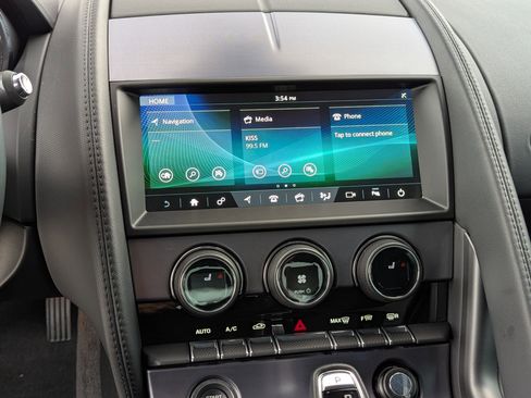 Used 2019 Jaguar F-TYPE Coupe image 15