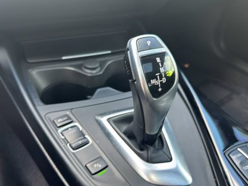 Used 2017 BMW 230i Coupe RWD image 31