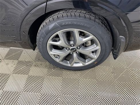 Used 2020 Kia Sorento SX image 22