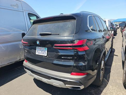 Used 2025 BMW X5 xDrive40i AWD/4WD image 2