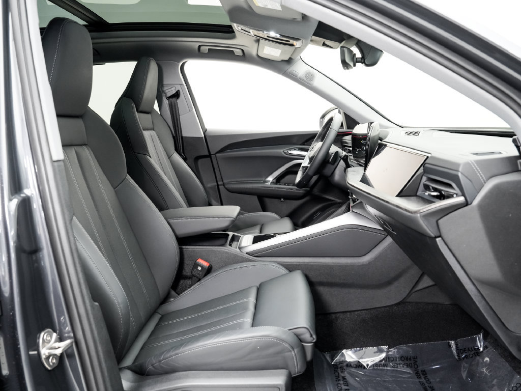 Certified 2025 Audi Q5 Prestige AWD/4WD image 20
