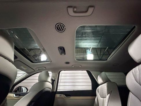 Used 2023 Hyundai Palisade Limited image 19