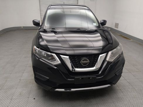 Used 2018 Nissan Rogue S image 14