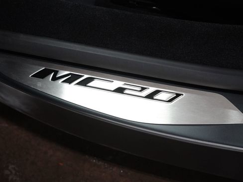 Used 2022 Maserati MC20 Coupe image 30