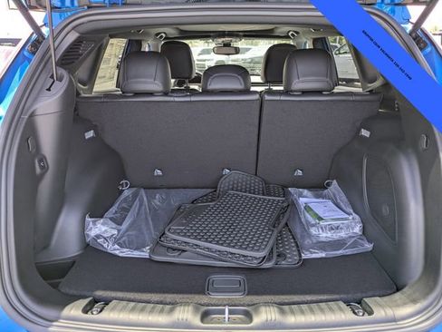 New 2025 Jeep Compass Latitude w/ Sun & Sound Group AWD/4WD image 12
