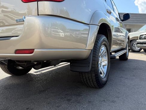 Used 2005 Toyota Sequoia SR5 RWD image 37