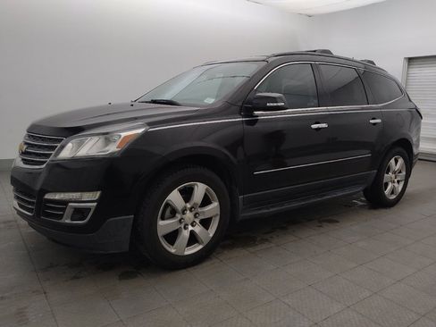 Used 2017 Chevrolet Traverse Premier FWD image 2