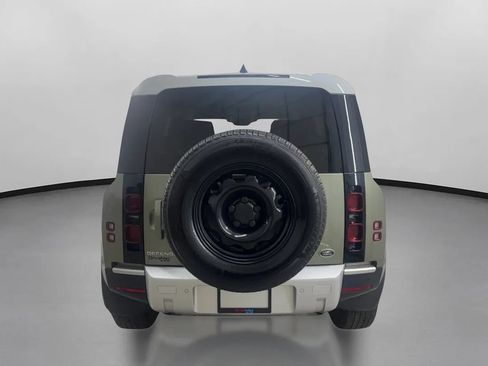 Used 2020 Land Rover Defender 110 AWD/4WD image 8