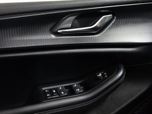 Certified 2024 Jeep Grand Cherokee L Laredo image 12