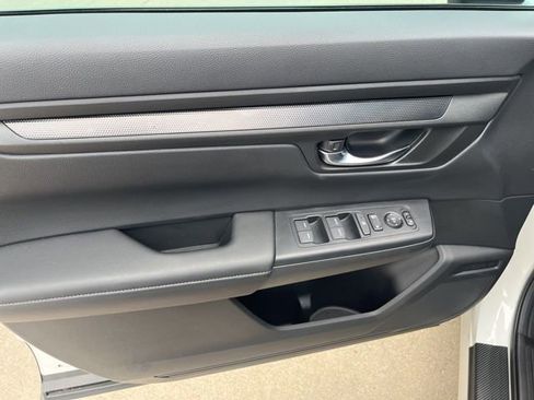 Used 2025 Honda CR-V EX image 9