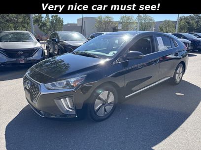 Used 2022 Hyundai Ioniq SE