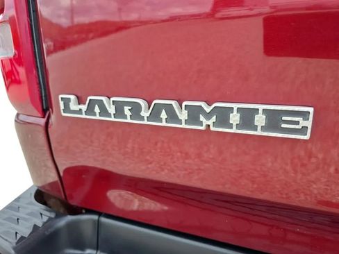 Used 2019 RAM 1500 Laramie image 6