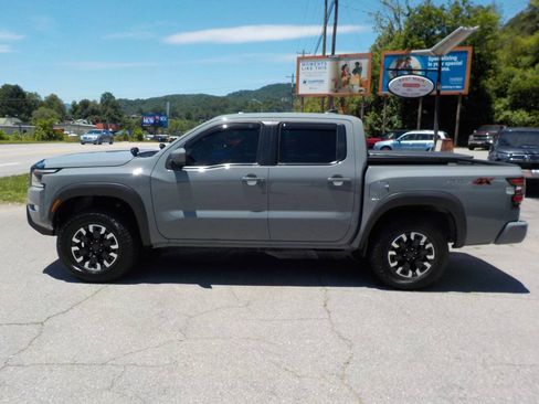 Used 2023 Nissan Frontier PRO-4X w/ Technology Package AWD/4WD image 1