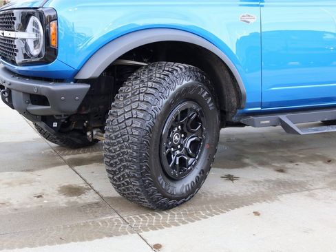 Used 2022 Ford Bronco Wildtrak image 37