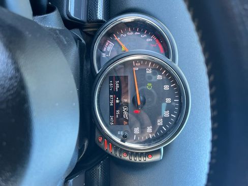 Used 2017 MINI Cooper Clubman S image 41