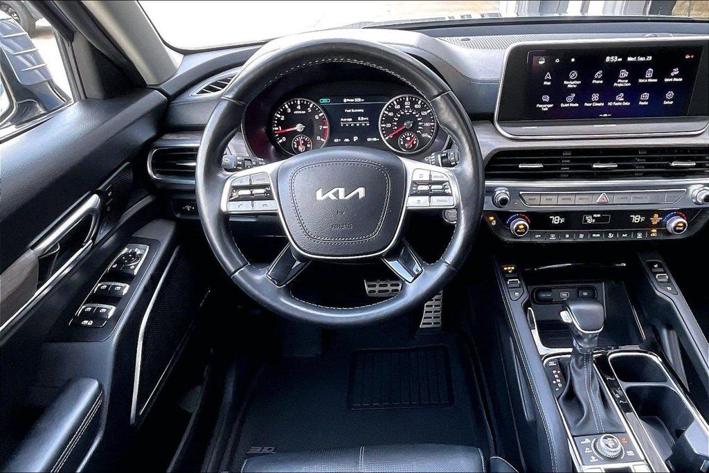 Used 2022 Kia Telluride SX w/ Towing Package AWD/4WD image 5