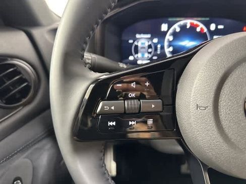 New 2024 Nissan Z Performance w/ Floor Mat Package image 39