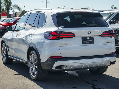 Used 2024 BMW X5 xDrive40i AWD/4WD image 5