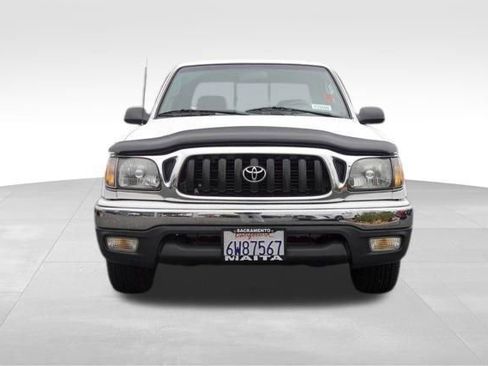 Used 2002 Toyota Tacoma 2WD Xtracab image 9