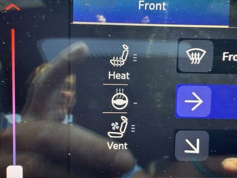 Certified 2023 Jeep Grand Cherokee Overland w/ Adv Protech Group III image 24