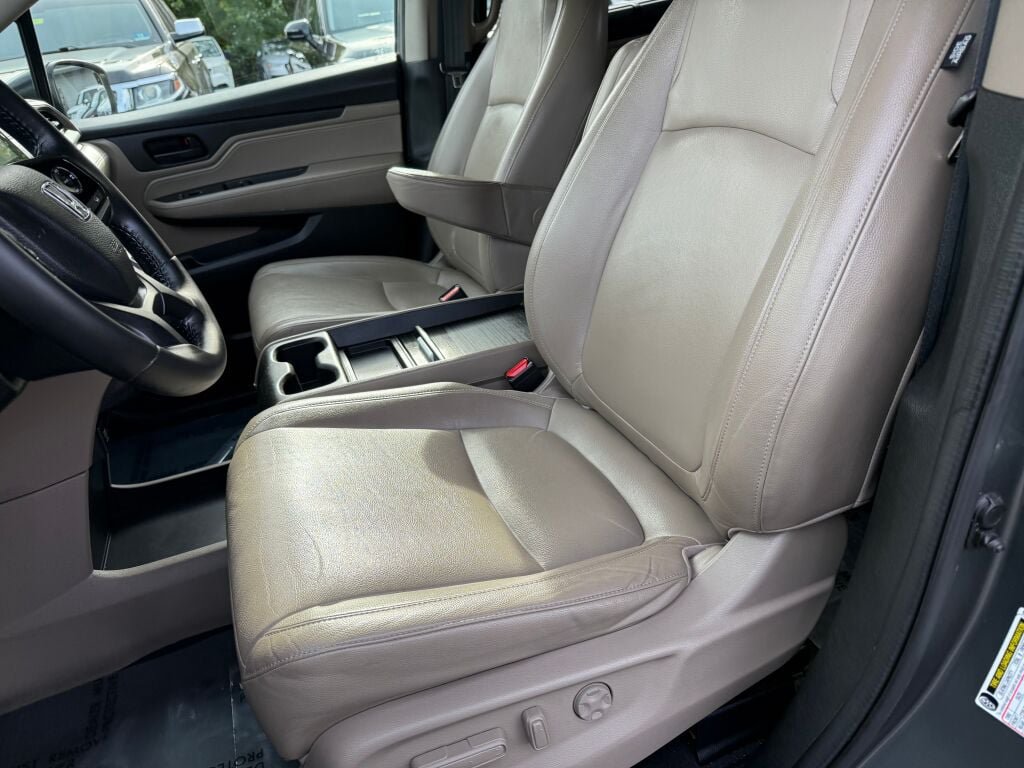 Used 2018 Honda Odyssey EX-L image 10