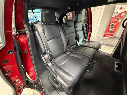 Used 2025 Honda Odyssey Sport-L image 6