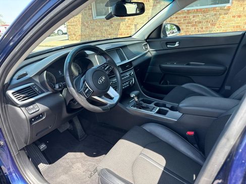 Used 2020 Kia Optima S FWD image 16