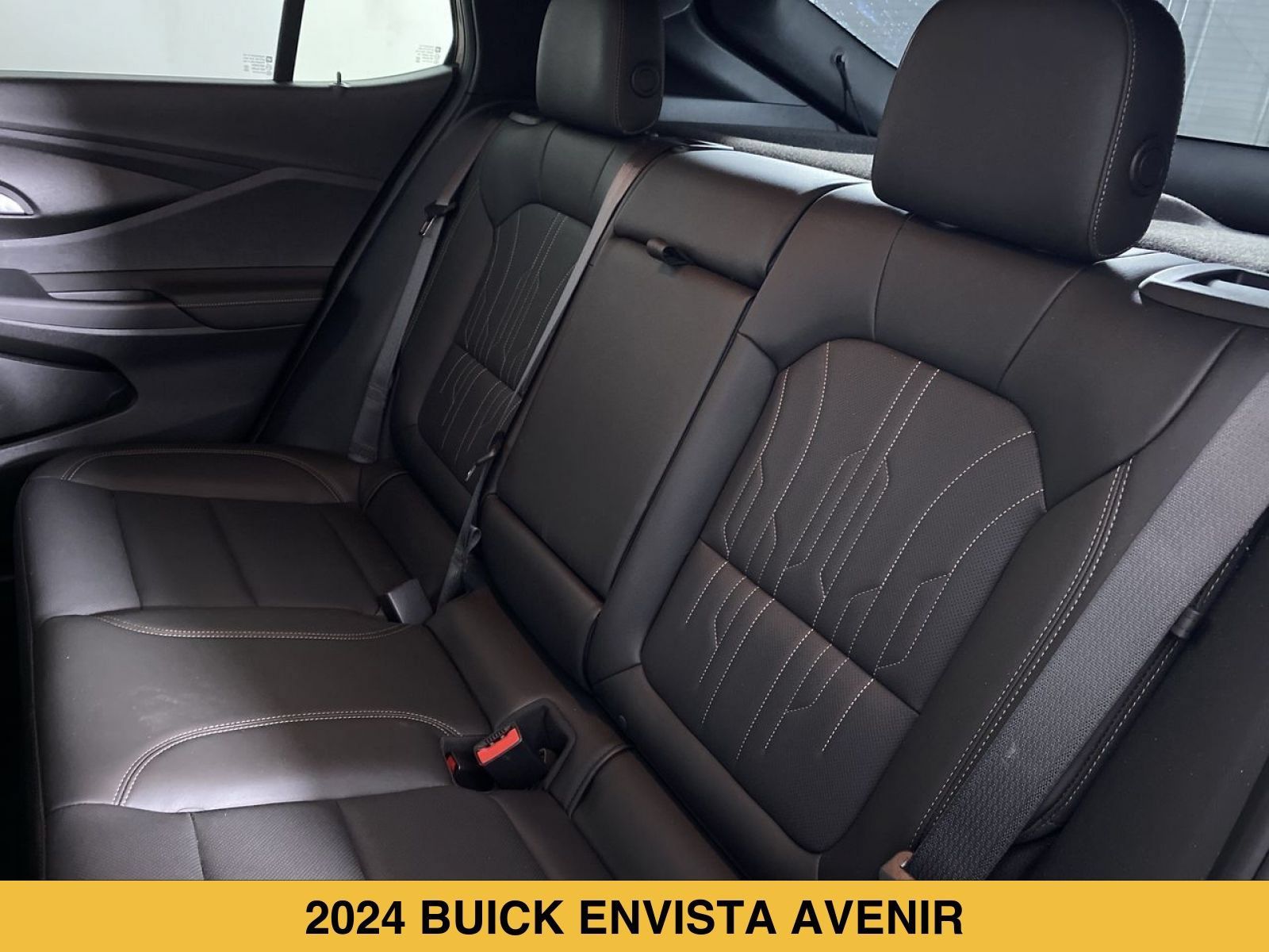 Certified 2024 Buick Envista Avenir FWD image 13