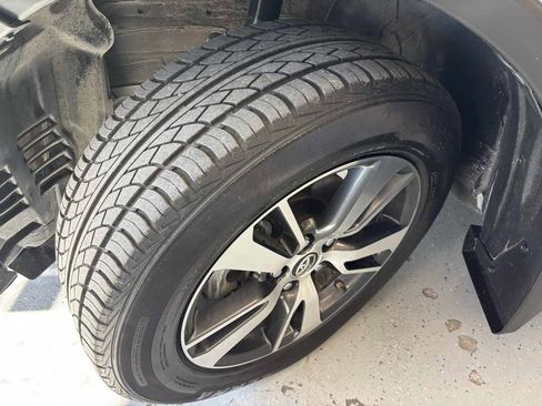 Used 2018 Toyota RAV4 XLE w/ Plus Extra Value Package image 28