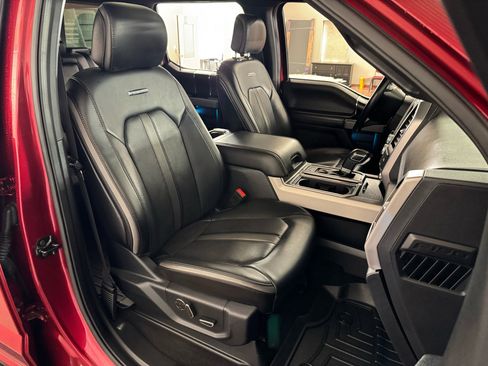 Used 2019 Ford F150 Platinum w/ Equipment Group 701A Luxury image 47