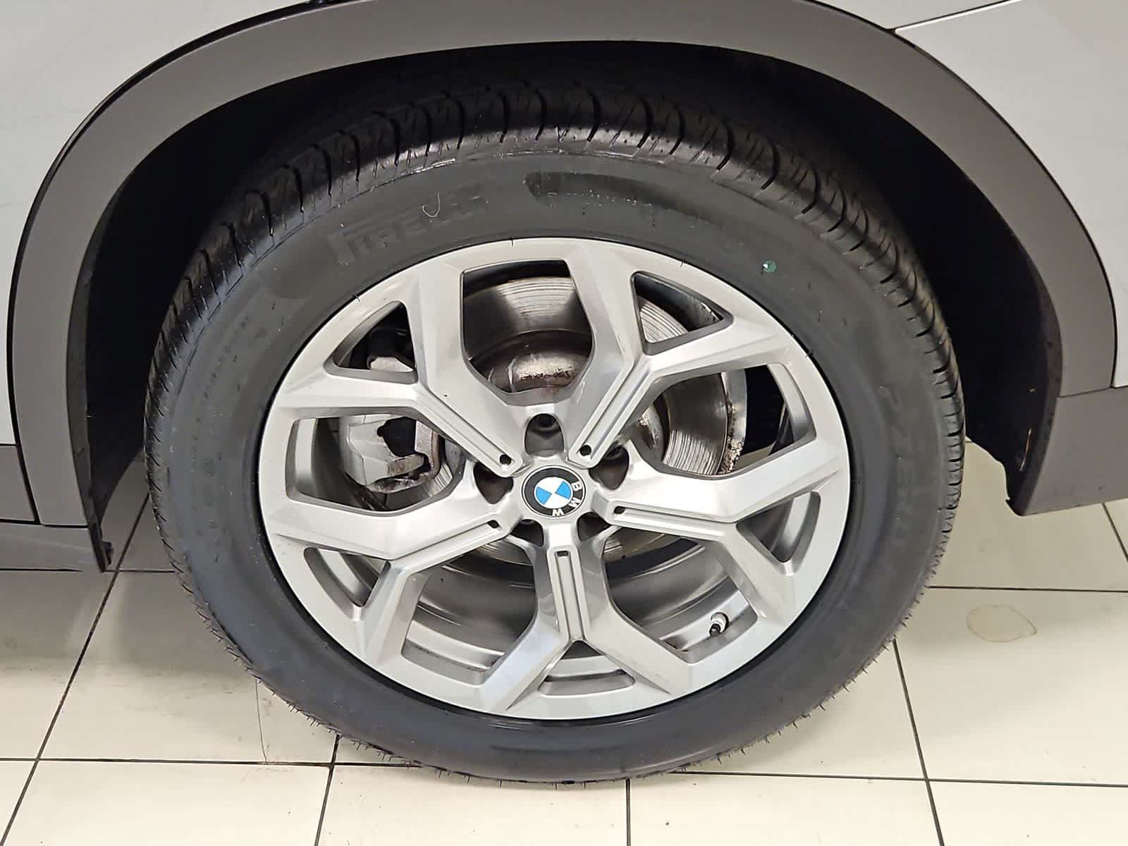 Used 2024 BMW X3 sDrive30i w/ Convenience Package RWD image 26