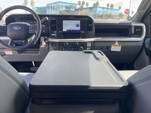 New 2026 Ford F550 4x4 SuperCab Super Duty image 47