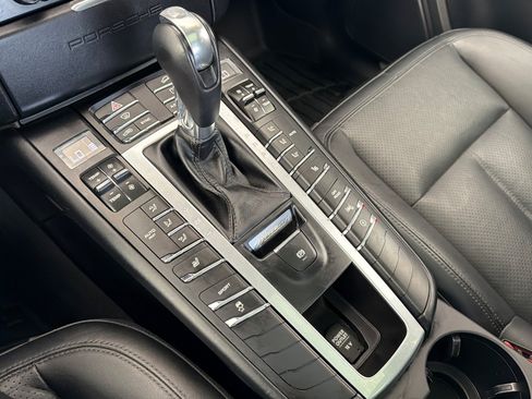 Used 2018 Porsche Macan S AWD/4WD image 20