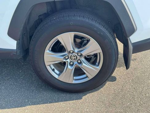 Used 2024 Toyota RAV4 XLE w/ Convenience Package AWD/4WD image 11