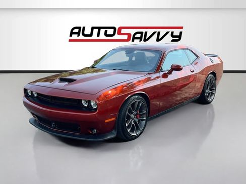 Used 2023 Dodge Challenger R/T w/ Plus Package RWD image 3
