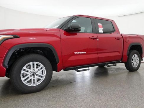 New 2026 Toyota Tundra SR5 AWD/4WD image 4