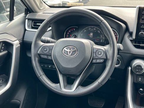 Used 2019 Toyota RAV4 Limited w/ Advanced Technology Package AWD/4WD image 12
